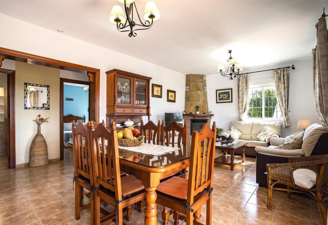Villa Manuel In נרחה מראה חיצוני תמונה